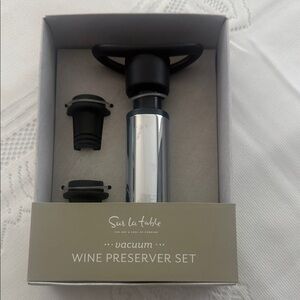 Sur La Table Black and Silver Vacuum Wine Preserver